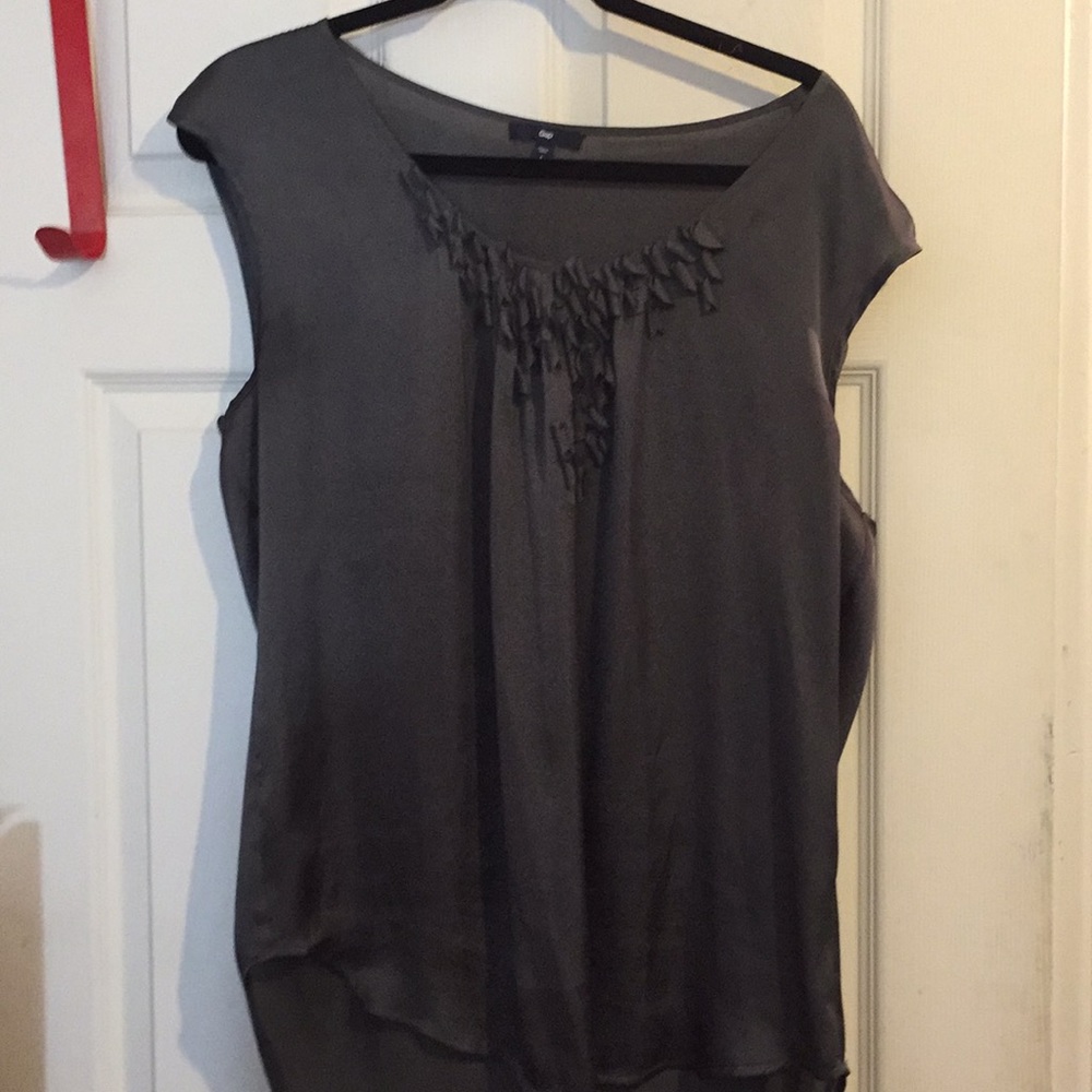 Gap  top